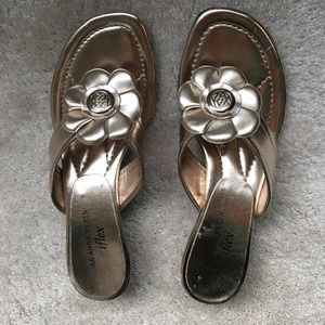 AK Anne Klein iflex flower sandals